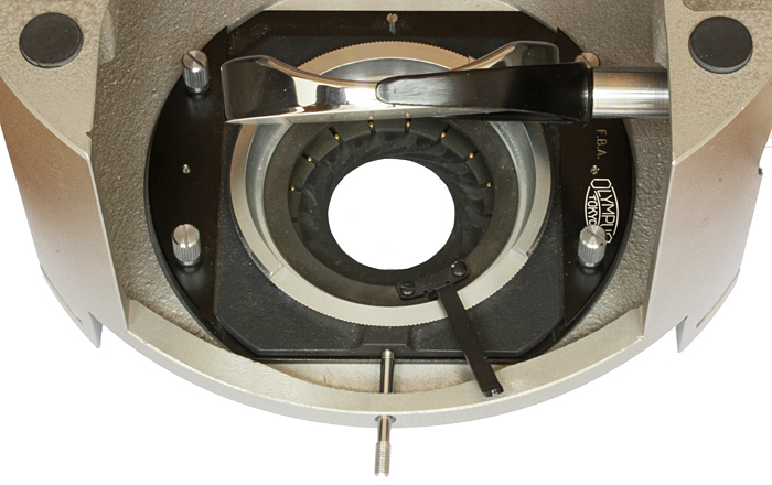 Aperture Iris Diaphragm attached to X-DE base